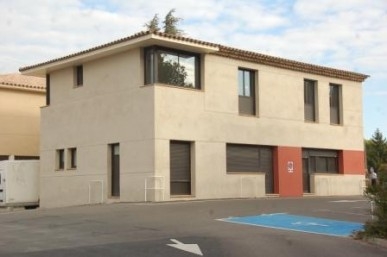 Le Centre Médical Provence Luberon a ouvert ses portes en 2005 et la deuxième tranche de travaux vient d'être achevée